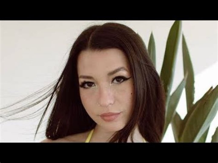 Mia Sayoko Bio (Wiki) 