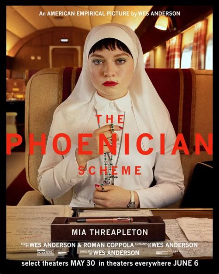 Mia Threapleton Bio (Wiki) 