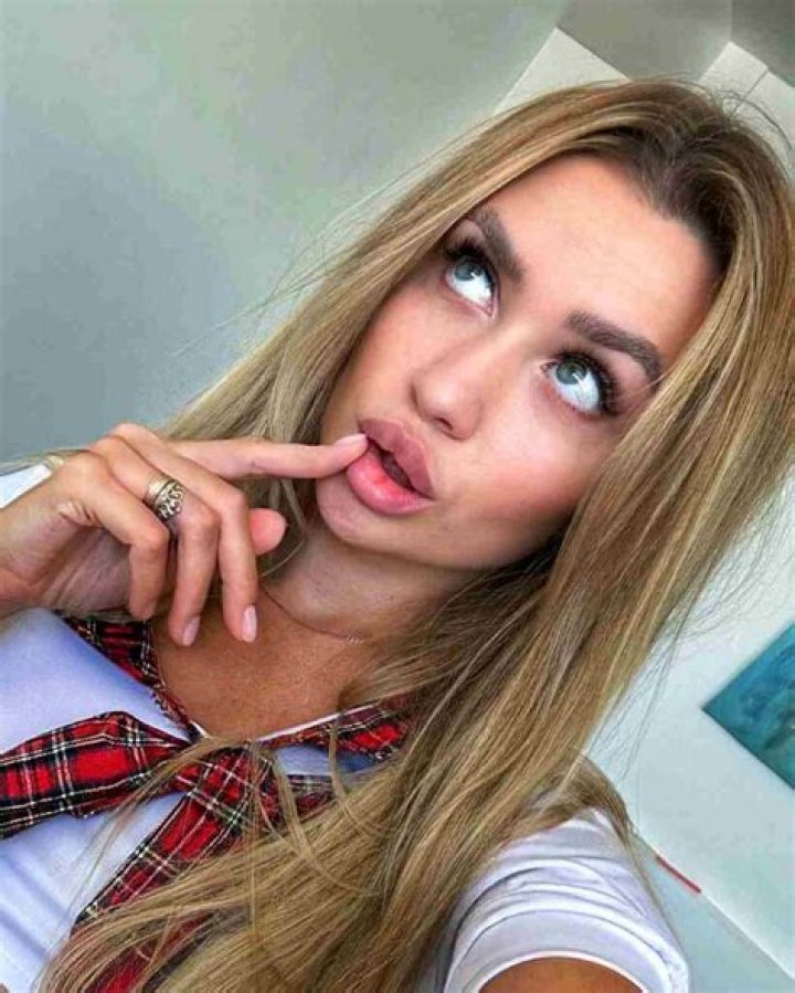 
Nadia Mishchanka Height, Weight, Net Worth, Age, Birthday, Wikipedia, Who, Nationality, Biography 