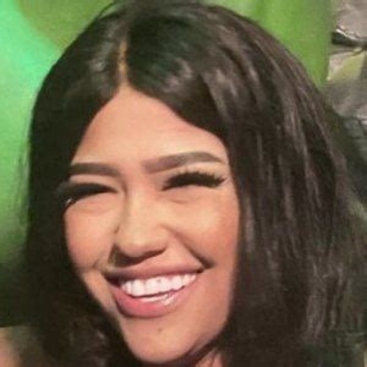 Nesi - Age, Family, Bio