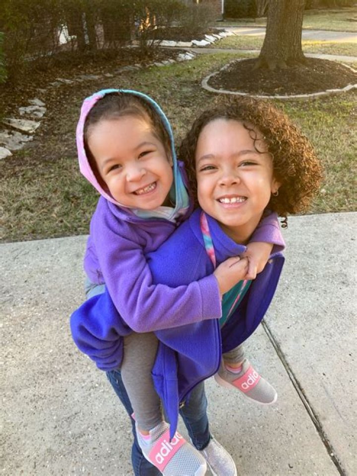 Omar Isuf - Trivia, Family, Bio