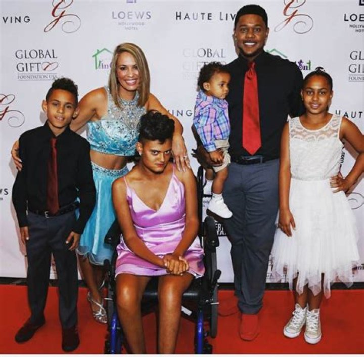 Pooch Hall - Age, Family, Bio