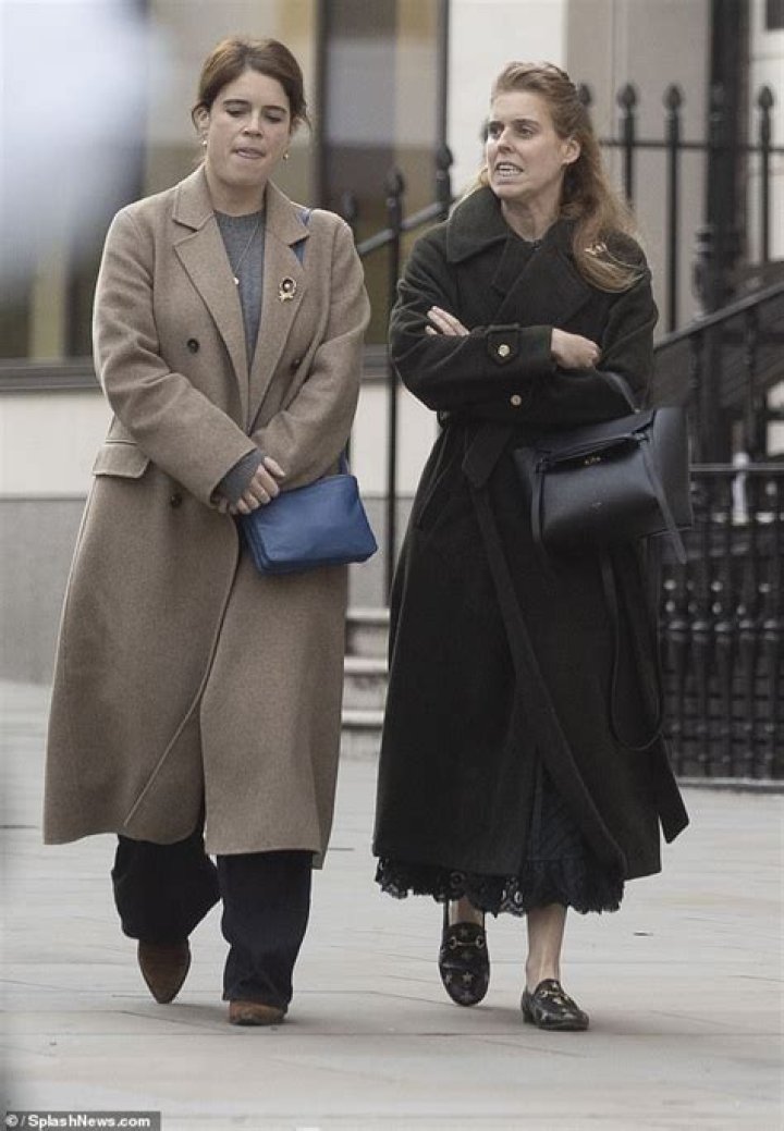 Princess Beatrice & Eugenie have a hard time dealing with style & weight criticism