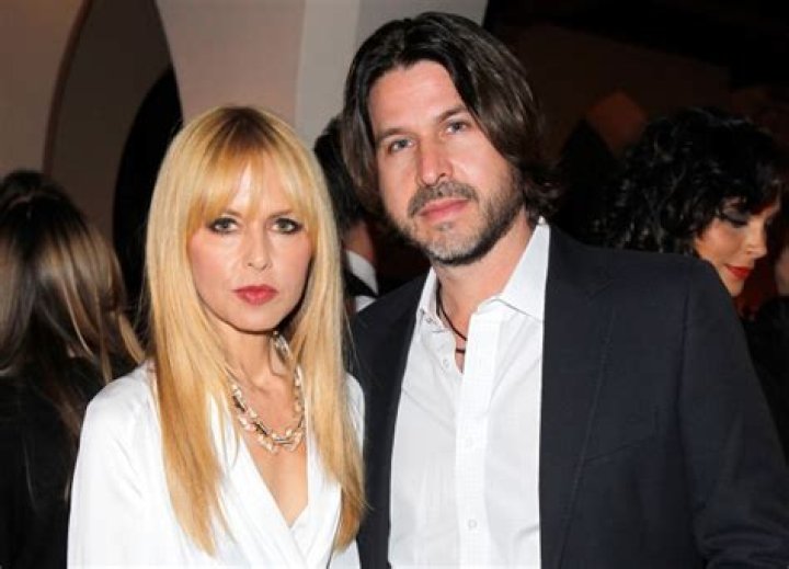 Rachel Zoe pregnant with her second child at the age of 41: bananas?