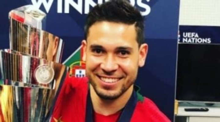 Raphael Guerreiro Height, Weight, Net Worth, Age, Birthday, Wikipedia, Who, Instagram, Biography