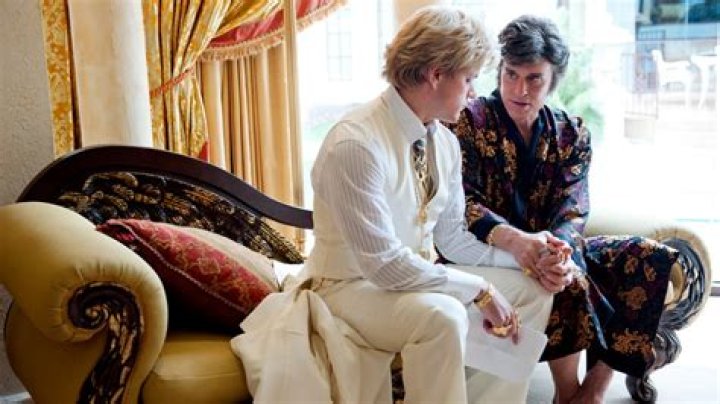 	Rob Lowe on his character’s look in Behind the Candelabra ‘it gave me migraines’	