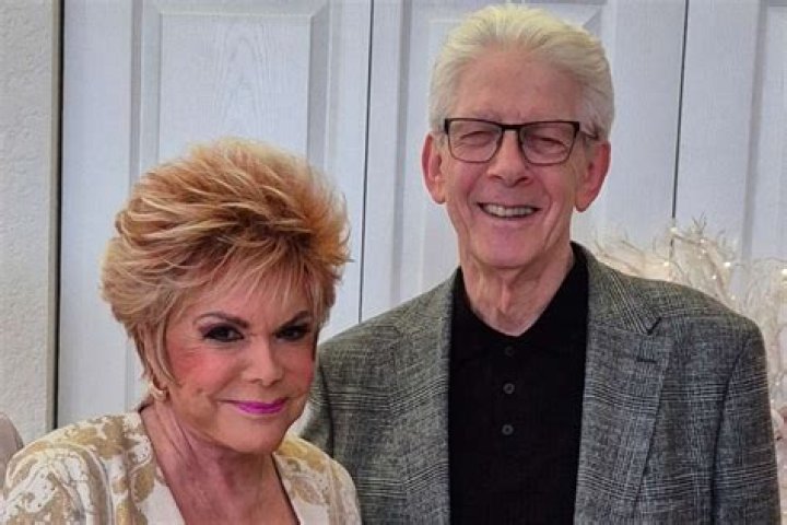 Ron Francis - Age, Family, Bio