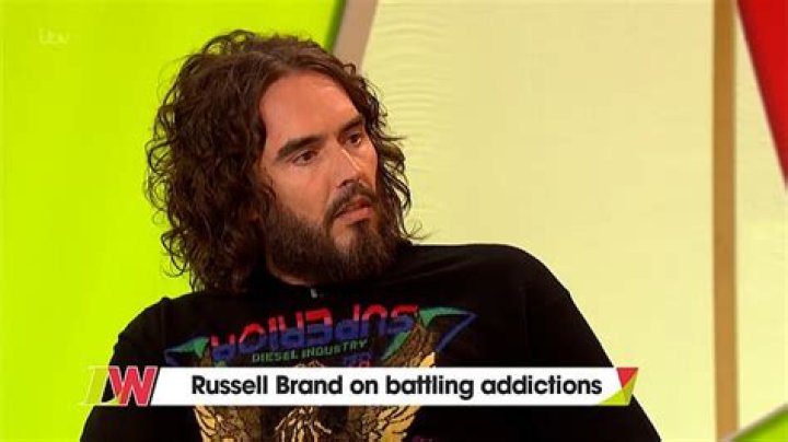 Russell Brand - Age, Family, Bio
