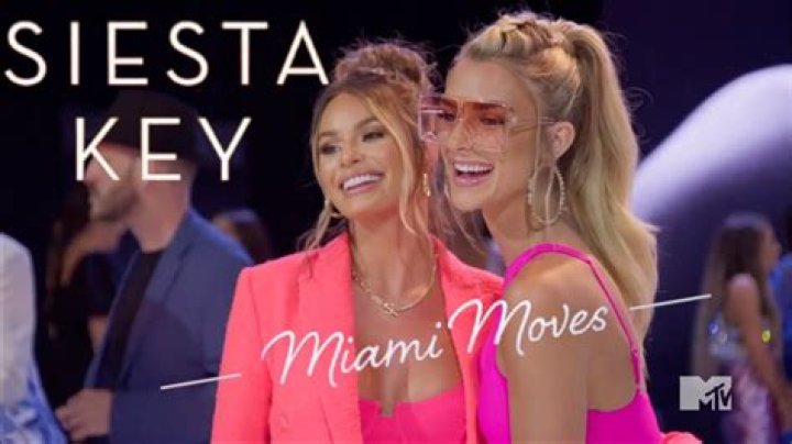 “Seeing her worth”- Siesta Key: Miami Moves fans praise Jordana for rejecting Sam’s proposal