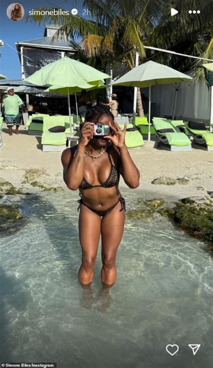 Simone McAullay Bio (Wiki) 