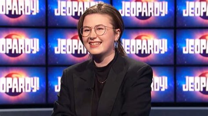 “Small Hands and Annoying” Jeopardy Mattea Roach Meme Floods On Twitter