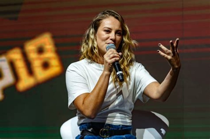 
Sofia Oliveira Height, Weight, Net Worth, Age, Birthday, Wikipedia, Who, Nationality, Biography 