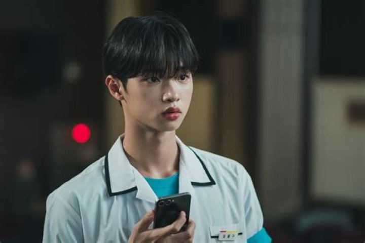 Son Dong Pyo - Age, Family, Bio