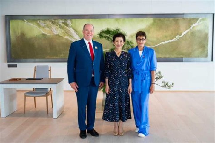 Stephanie Au Bio (Wiki) 