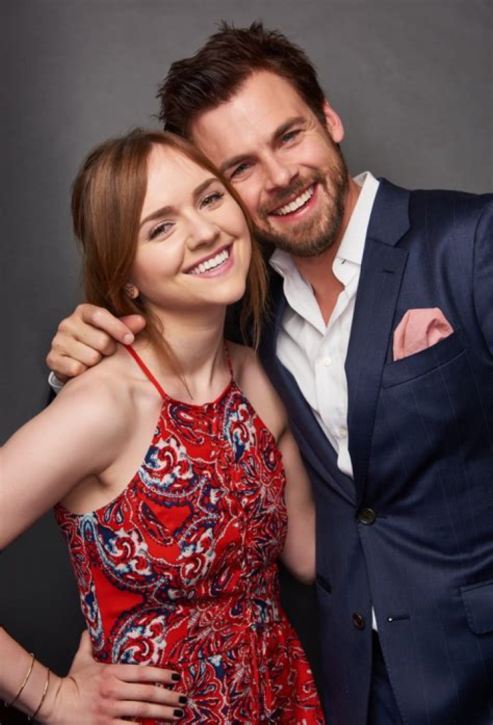 Tara Lynne Barr Bio (Wiki) 