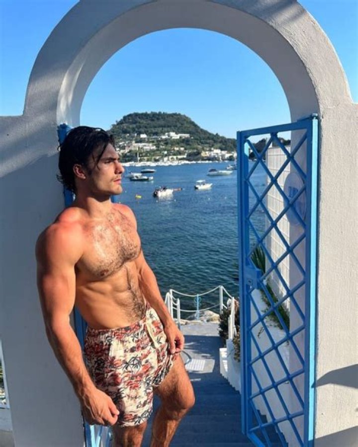 Tomas Matos Height, Weight, Net Worth, Age, Birthday, Wikipedia, Who, Nationality, Biography