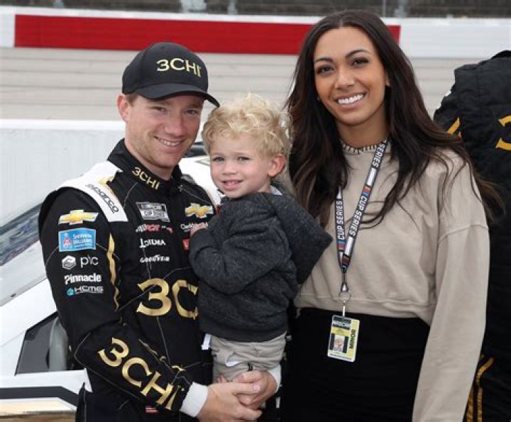 Tyler Reddick Wife Nationality