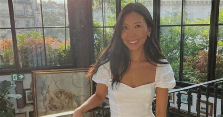 
Wait, Is Natalie From ‘Love Is Blind’ Dating Someone? Her Relationship Status, Revealed 