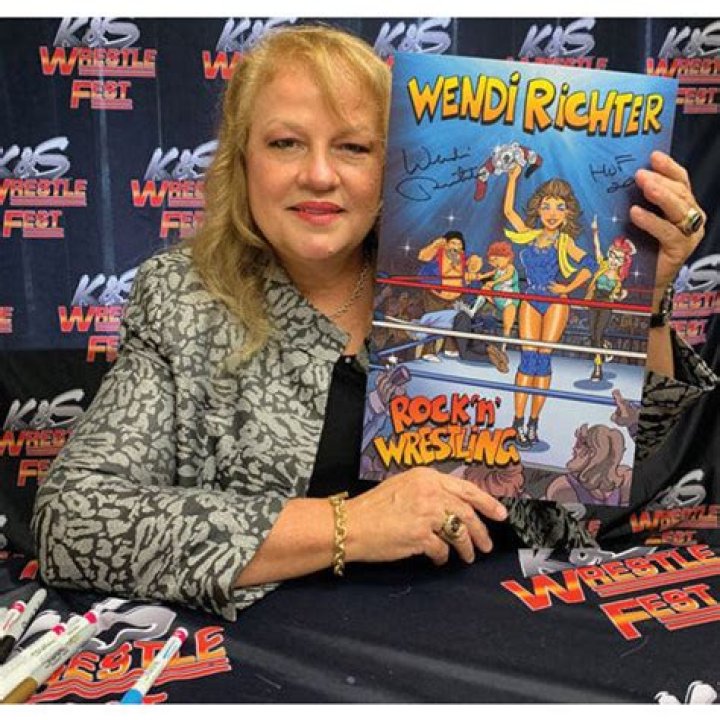 Wendi Richter - Age, Family, Bio