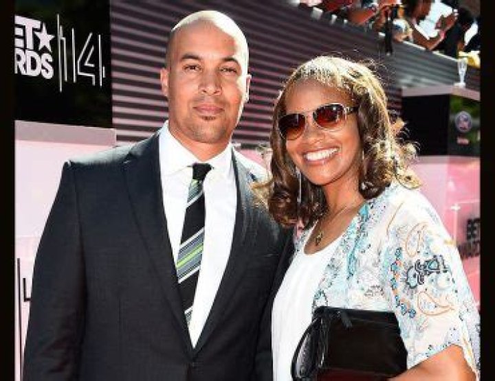 What happened to J Neilson? Accident, age, surgery, biography