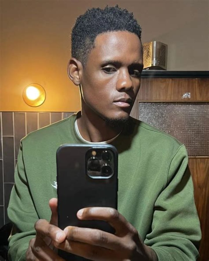 
What Happened To Samthing Soweto? Is His Weight Loss Cause Of Illness 