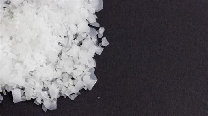 What is DampRid made of?