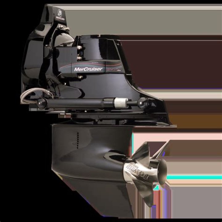 What kind of oil does a MerCruiser 5.7 take?