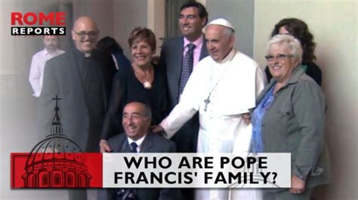 
Who Are Joe Francis Parents? Meet Raymond Francis And Maria Francis 