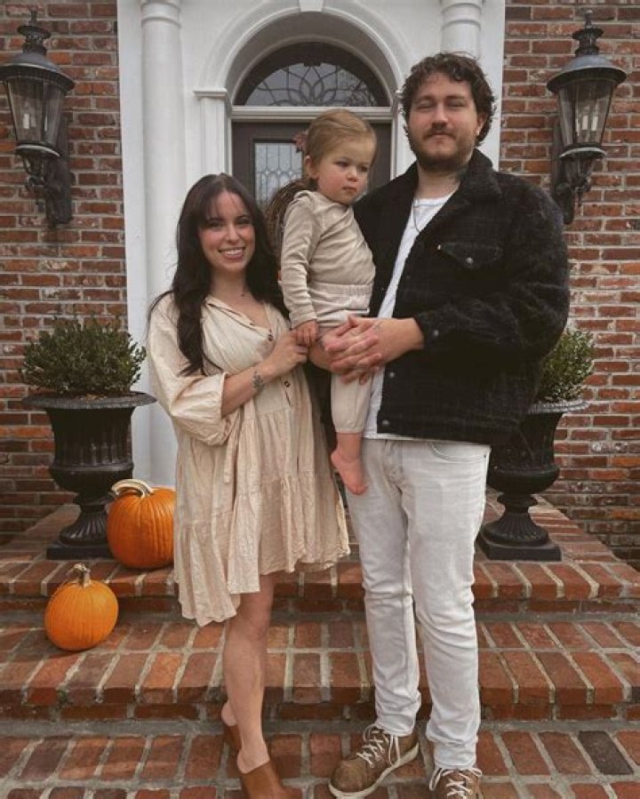 Who is Stella McBride Cyrus? Insight on her married life with Braison Cyrus, social media, biography