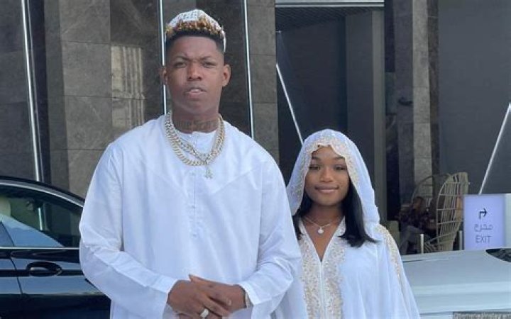 Yung Bleu is not Married to Wife. Dating Girlfriend: Tiemeria.