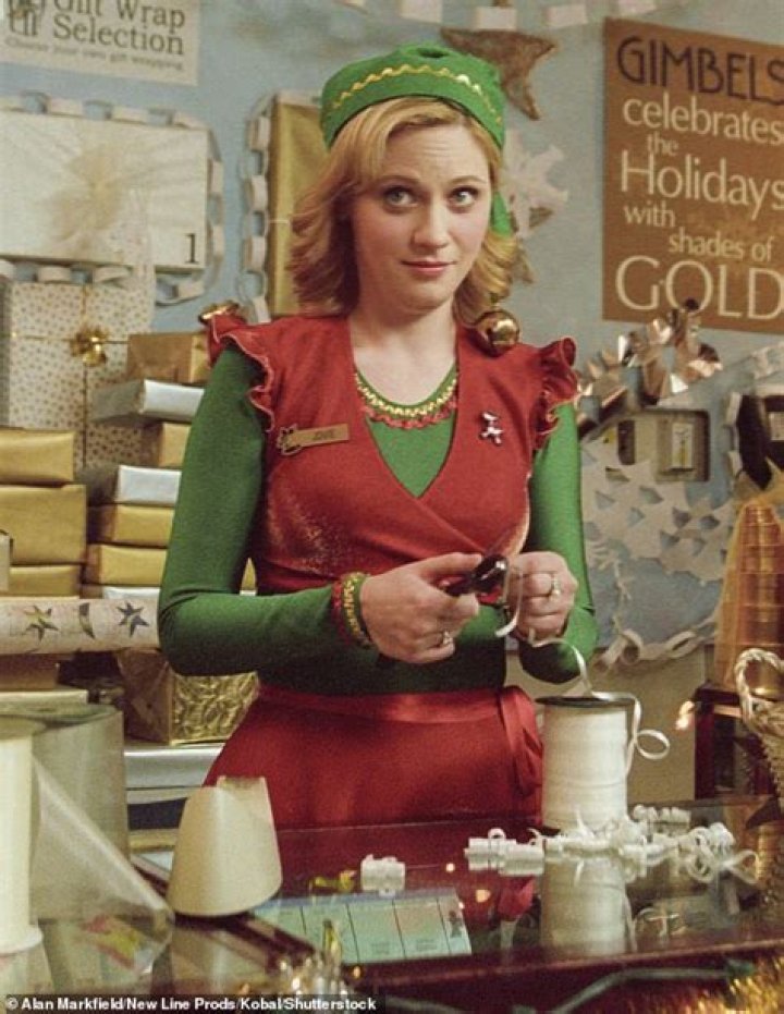 Zooey Deschanel’s style rules: ‘Daisy Dukes are not for people over 30’